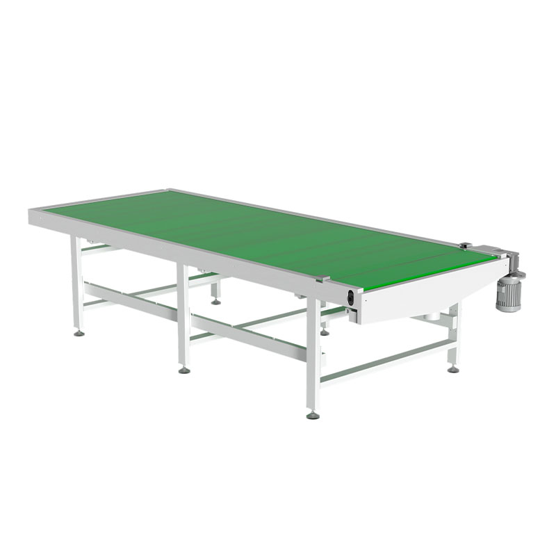 Can a CNC panel processing center maintain low vibration and low noise under high-speed cutting?